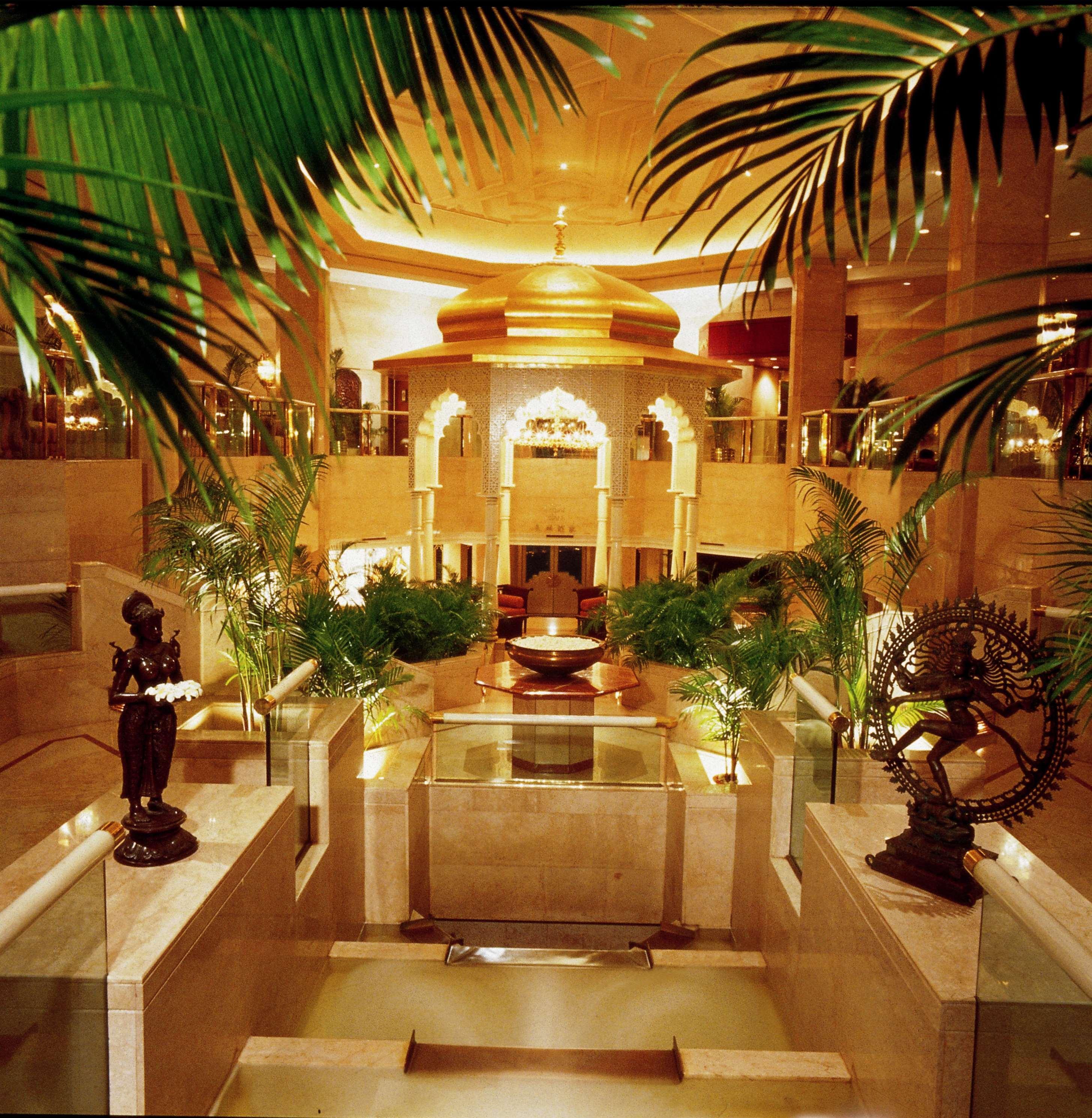 The Leela Mumbai Hotel Interior photo